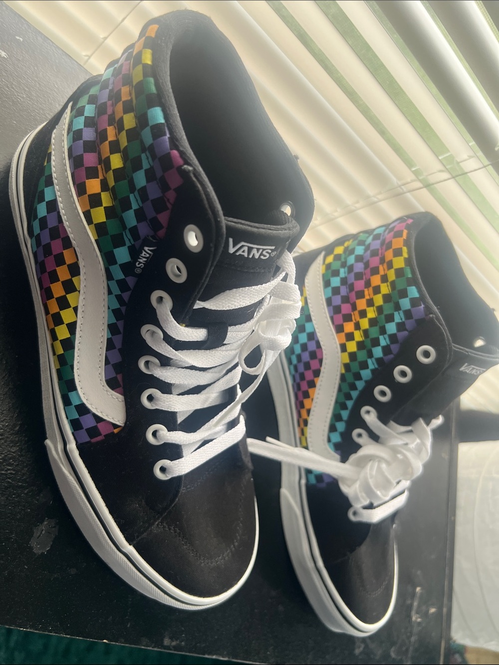 Women’s Size 9 Vans Black High-Top Sneakers with Rainbow Checkerboard NEVER WORN